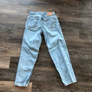 VINTAGE LEVI JEANS 
560s